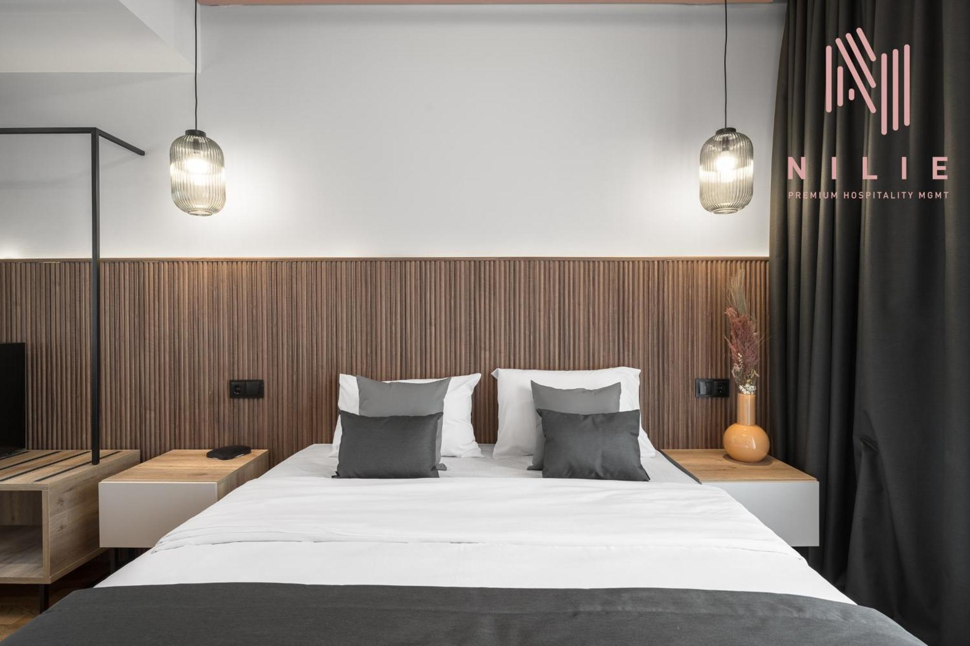 Aparthotel Esther Suites, Nilie Hospitality Mgmt