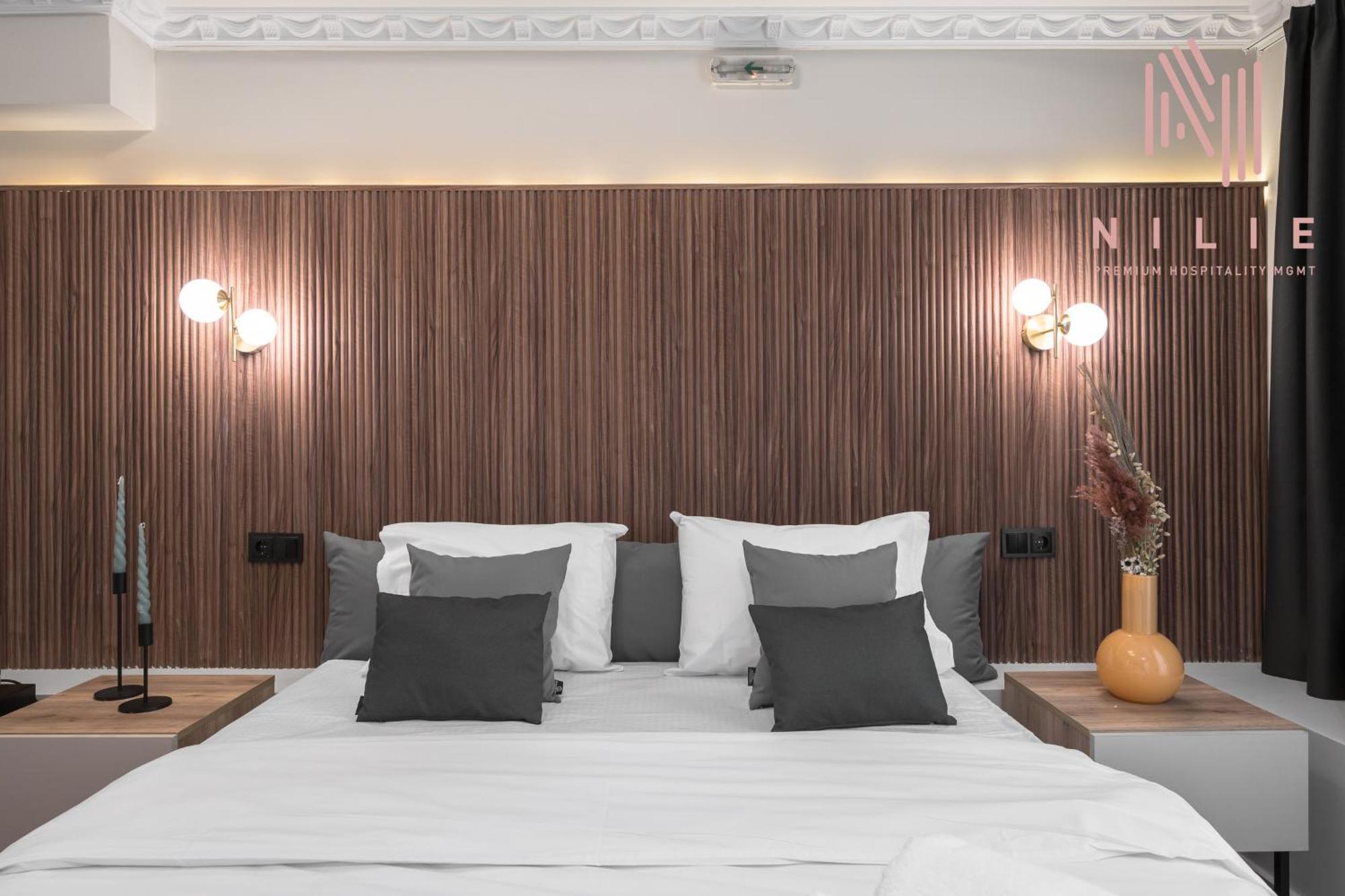 Aparthotel Esther Suites, Nilie Hospitality Mgmt