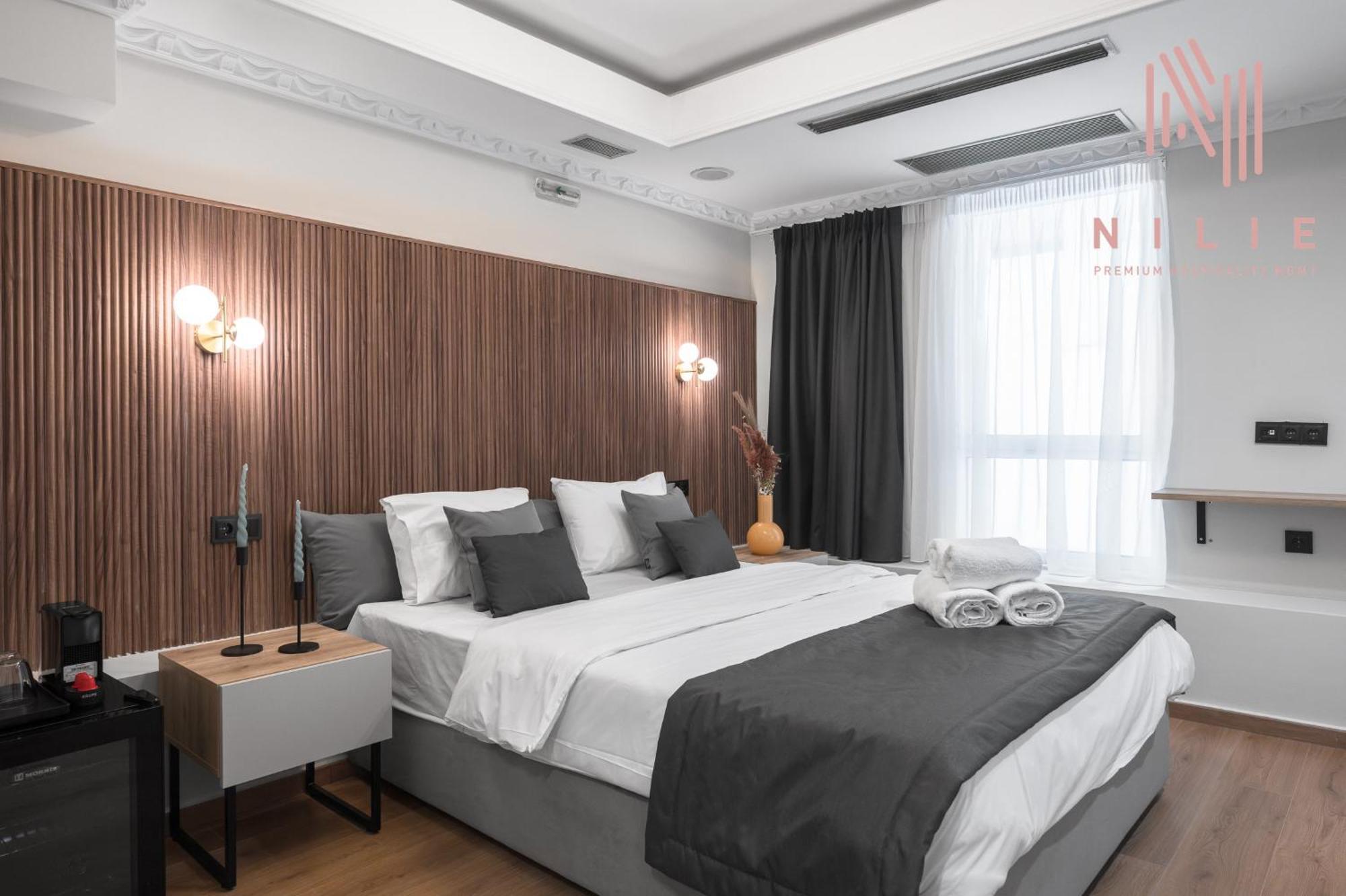 Aparthotel Esther Suites, Nilie Hospitality Mgmt